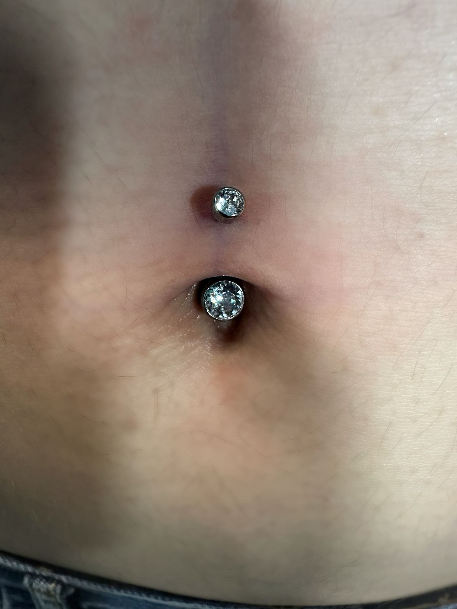 Cris - Navel Piercing